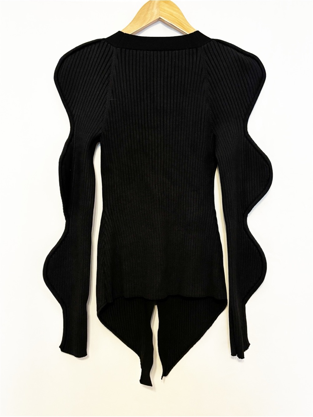 Urban Revivo Turn Lock Wave Sleeve Cardigan Ribbed Long Sleeve Black size 2 - Picture 3 of 7